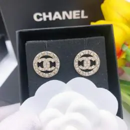 chanel boucles doreilles pour femme s_1234a03